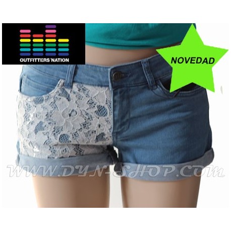 Shorts con puntilla OUTFITTERS Velour
